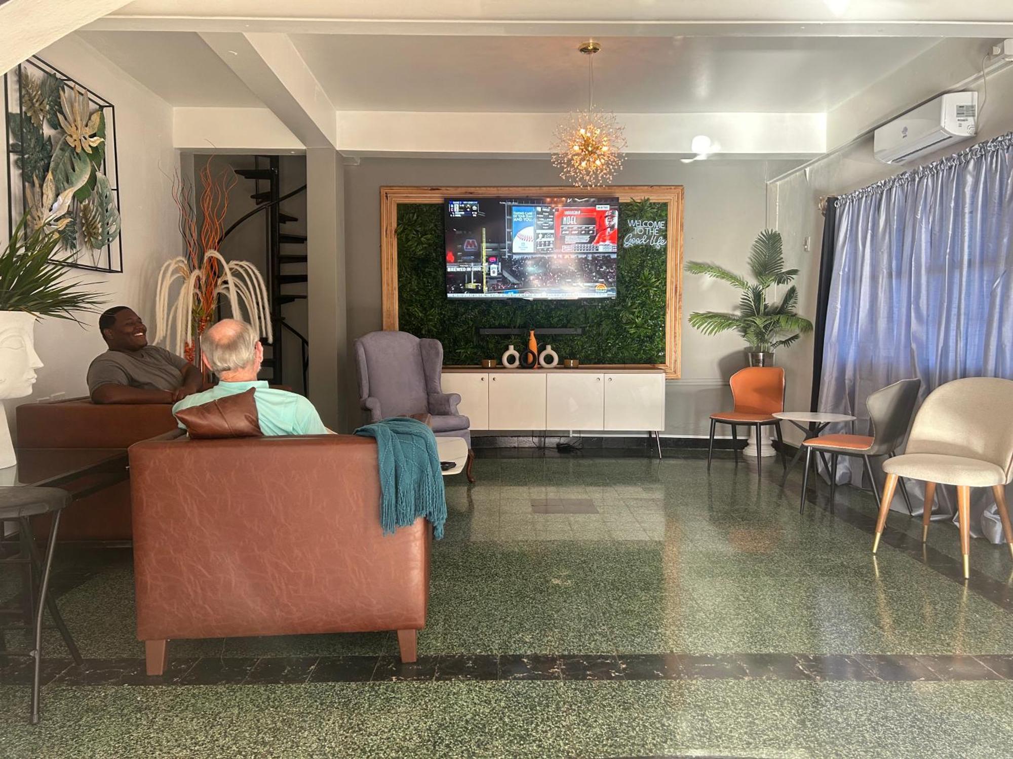 Bed and Breakfast The Royal Nest Trinidad Diego Martin Zewnętrze zdjęcie