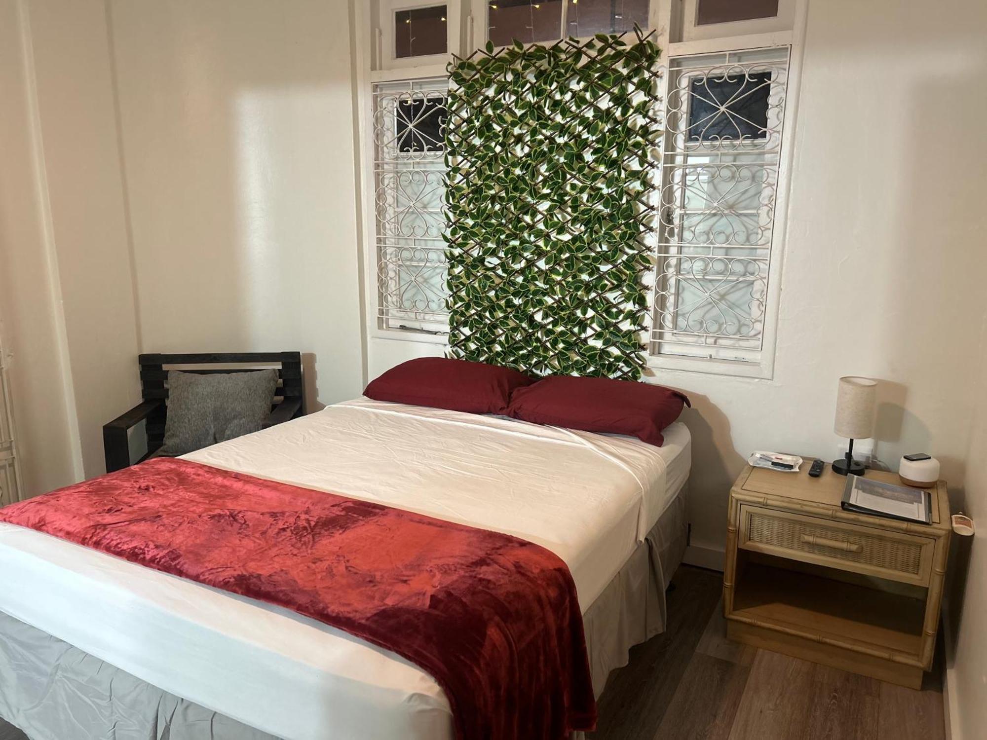Bed and Breakfast The Royal Nest Trinidad Diego Martin Zewnętrze zdjęcie